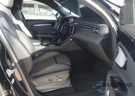 2023 Maserati Grecale Modena z USA, uszkodzony, nr VIN ZN682AVM1P7407811